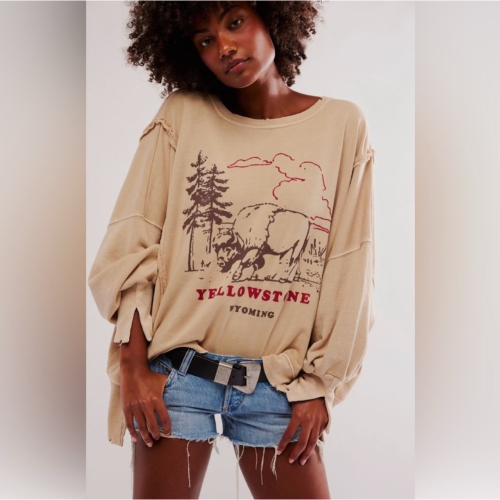 Yellowstone Graphic Beige Women's Top